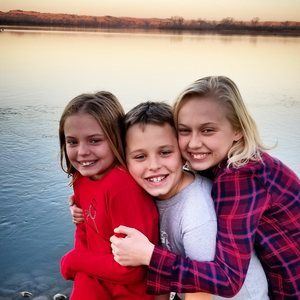 Meet your Posher, Chloe